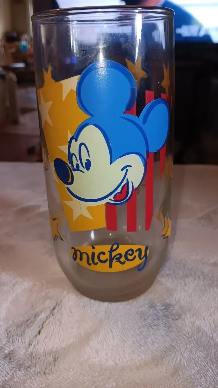 Vintage Collectible~*Disney Mickey Mouse With Stars Drink Glass 5 7/8